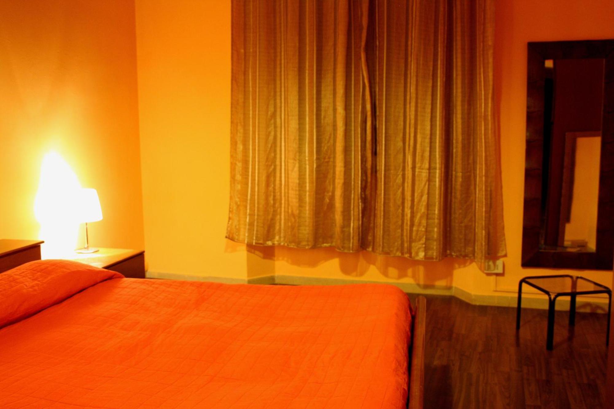 A Due Passi Dal Treno Apartment Пиза Екстериор снимка